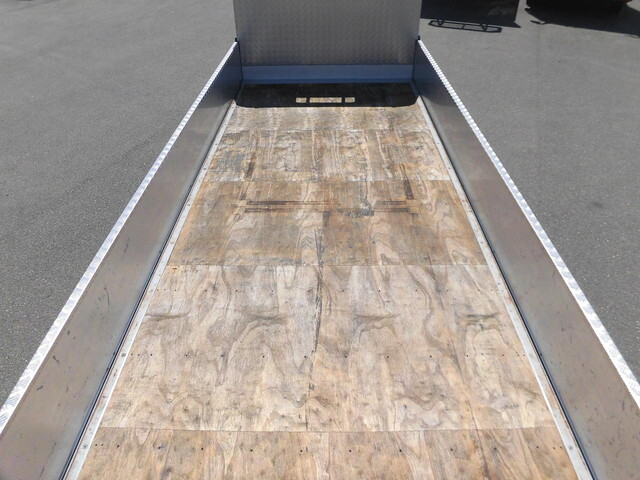 いすゞエルフアルミブロック小型（2t・3t）[写真08]