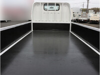 三菱ふそうキャンター平ボディ小型（2t・3t）[写真11]