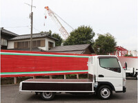 三菱ふそうキャンター平ボディ小型（2t・3t）[写真14]