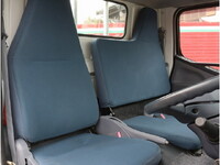 三菱ふそうキャンター平ボディ小型（2t・3t）[写真37]