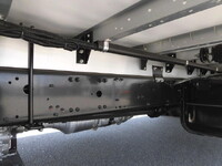 三菱ふそうファイターアルミウイング中型（4t）[写真14]