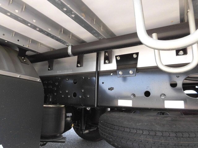 三菱ふそうファイターアルミウイング中型（4t）[写真15]