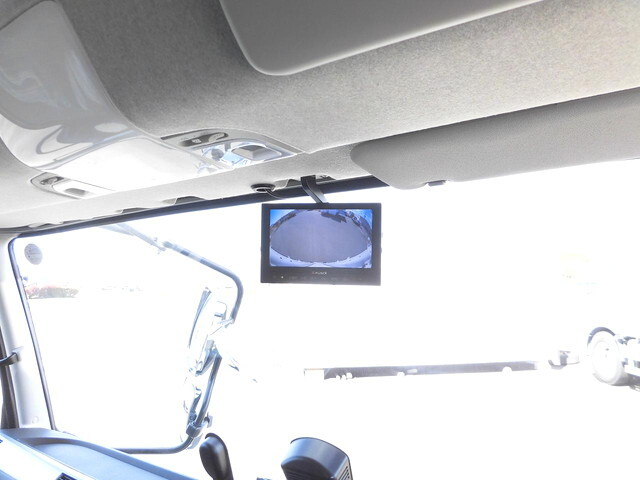 三菱ふそうファイターアルミウイング中型（4t）[写真20]