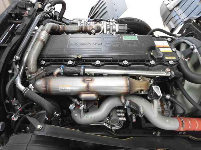 三菱ふそうファイターアルミウイング中型（4t）[写真26]