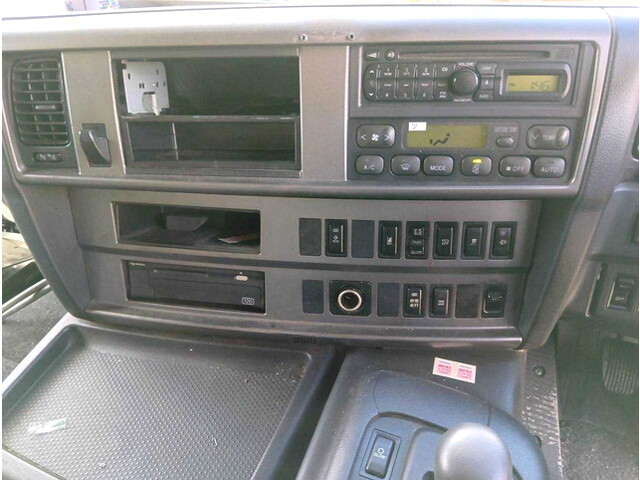 日野プロフィアアルミウイング大型（10t）[写真22]