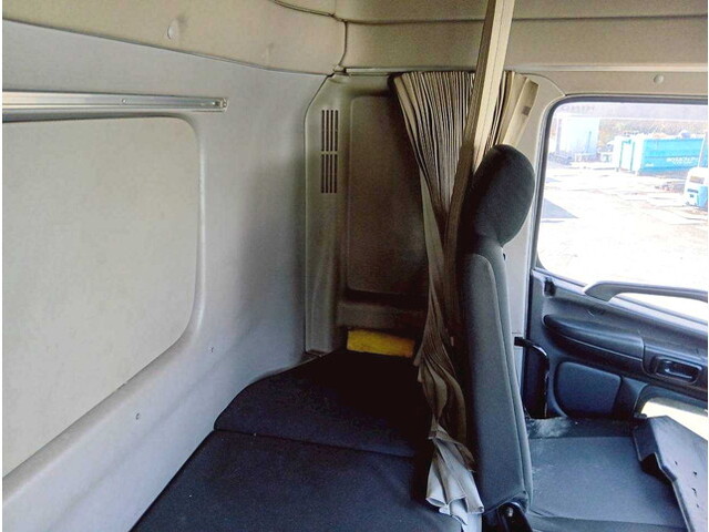 日野プロフィアアルミウイング大型（10t）[写真27]