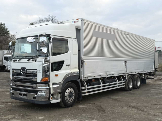 日野プロフィアアルミウイング大型（10t）[写真03]