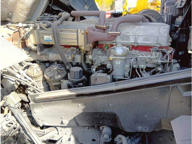 日野プロフィアアルミウイング大型（10t）[写真30]