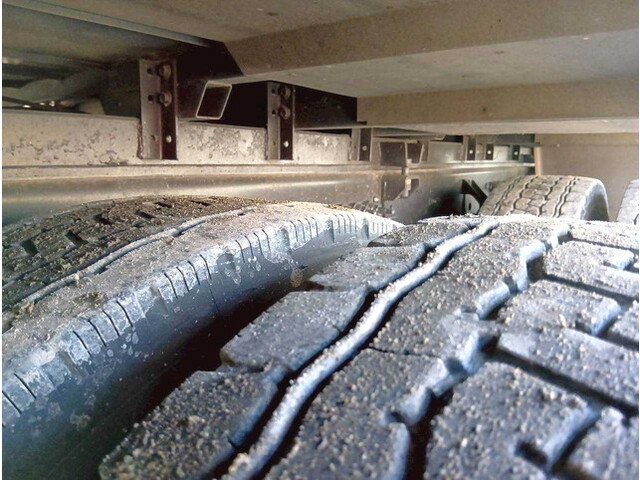 日野プロフィアアルミウイング大型（10t）[写真35]