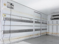 日野デュトロ冷凍車（冷蔵車）小型（2t・3t）[写真16]