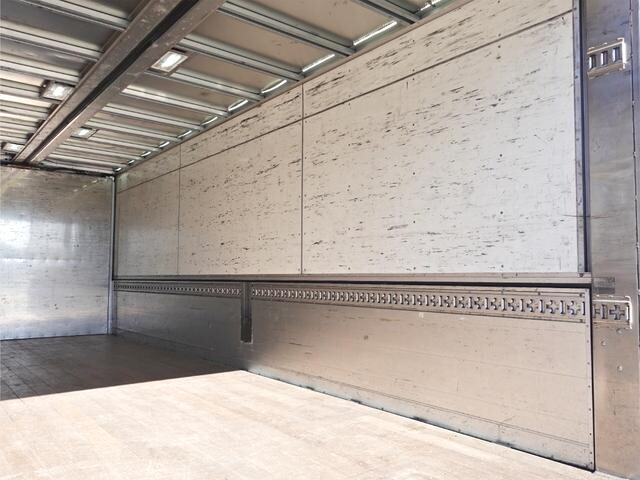 日野レンジャーアルミウイング増トン（6t・8t）[写真12]