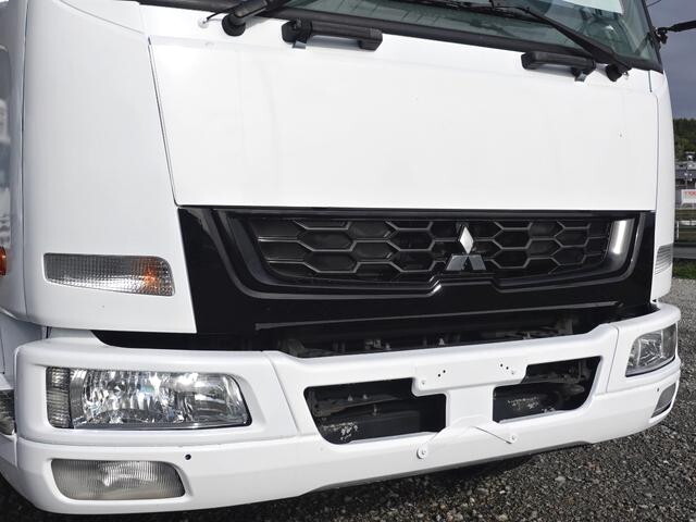 三菱ふそうファイターアルミウイング増トン（6t・8t）[写真04]