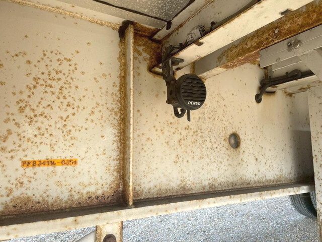 その他のメーカーその他の車種ウイングトレーラー大型（10t）[写真19]