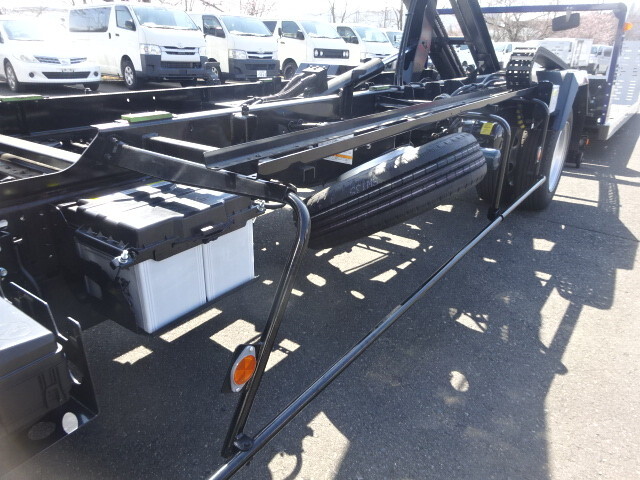 いすゞエルフセーフティローダー小型（2t・3t）[写真16]