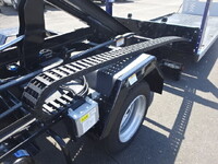 いすゞエルフセーフティローダー小型（2t・3t）[写真18]