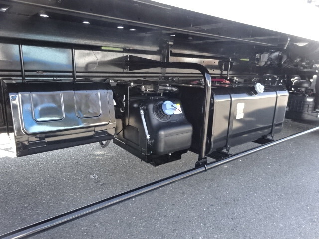 いすゞエルフセーフティローダー小型（2t・3t）[写真21]