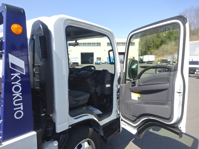 いすゞエルフセーフティローダー小型（2t・3t）[写真28]