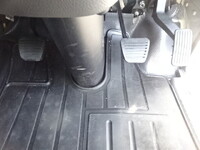 いすゞエルフセーフティローダー小型（2t・3t）[写真35]