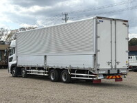 UDトラックスクオンアルミウイング大型（10t）[写真05]