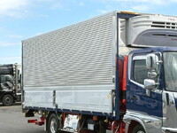 日野レンジャー冷蔵冷凍ウイング中型（4t）[写真06]