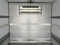 日野レンジャー冷蔵冷凍ウイング中型（4t）[写真08]