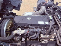 UDトラックスクオントレーラーヘッド（トラクターヘッド）大型（10t）[写真17]