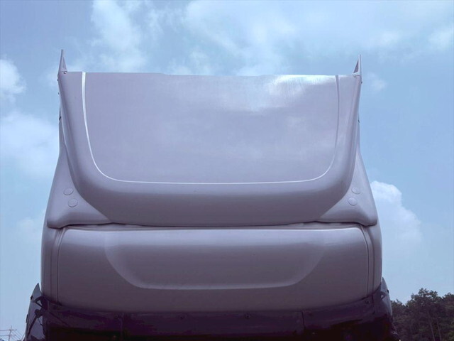 UDトラックスクオントレーラーヘッド（トラクターヘッド）大型（10t）[写真17]