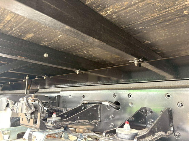 日野レンジャークレーン4段中型（4t）[写真15]