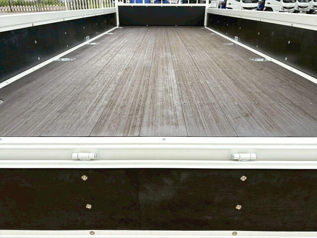 日野レンジャークレーン4段中型（4t）[写真08]