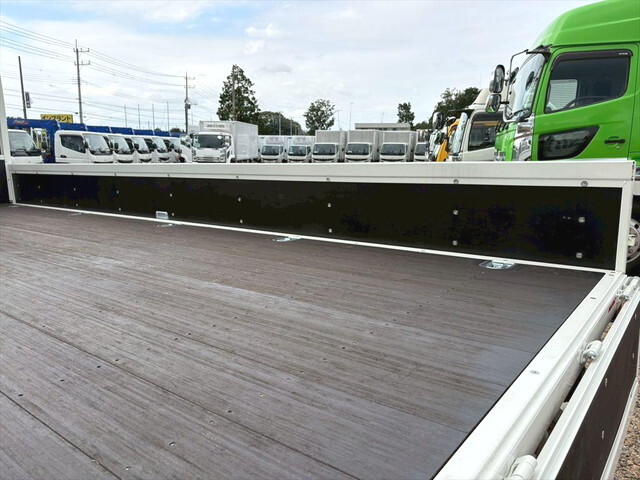 日野レンジャークレーン4段中型（4t）[写真09]