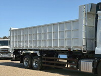 三菱ふそうスーパーグレート深ダンプ（土砂禁ダンプ）大型（10t）[写真16]