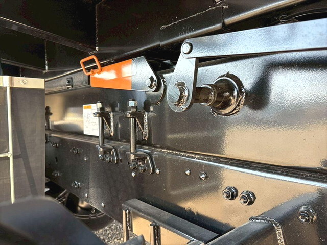 三菱ふそうスーパーグレート深ダンプ（土砂禁ダンプ）大型（10t）[写真19]