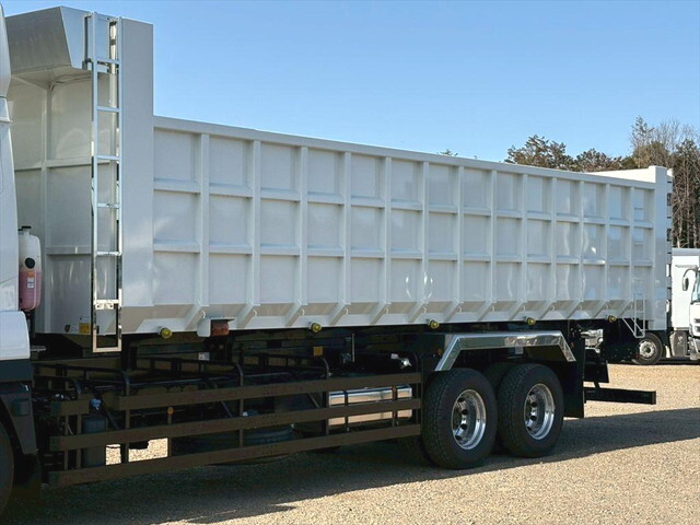 三菱ふそうスーパーグレート深ダンプ（土砂禁ダンプ）大型（10t）[写真22]