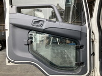 三菱ふそうファイタークレーン5段中型（4t）[写真28]