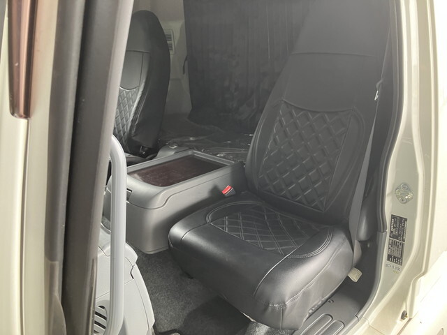 三菱ふそうファイタークレーン5段中型（4t）[写真29]