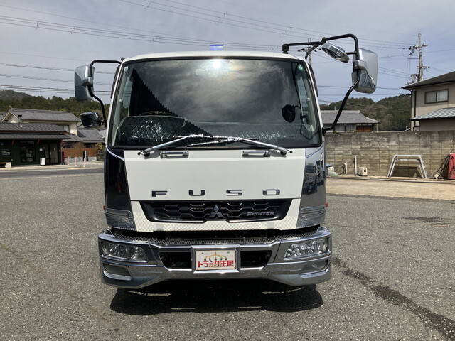 三菱ふそうファイタークレーン5段中型（4t）[写真07]