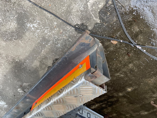 三菱ふそうスーパーグレートアルミブロック大型（10t）[写真12]