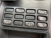 三菱ふそうスーパーグレートアルミブロック大型（10t）[写真33]