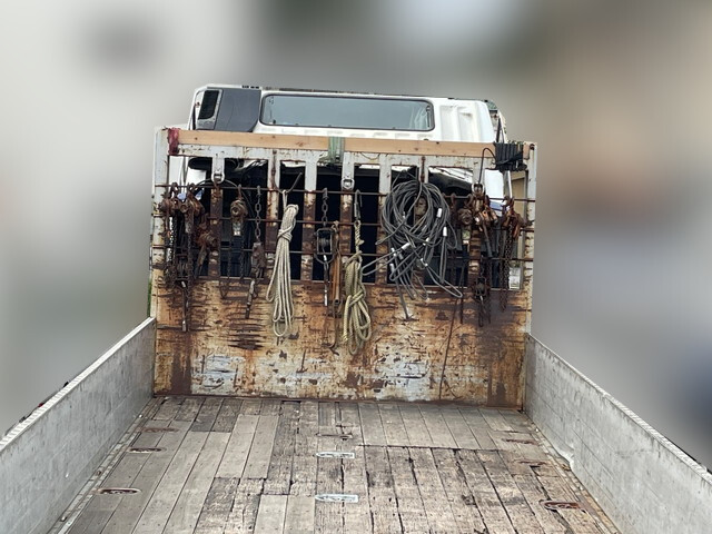 三菱ふそうスーパーグレートアルミブロック大型（10t）[写真09]