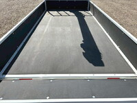 三菱ふそうキャンタークレーン4段小型（2t・3t）[写真11]