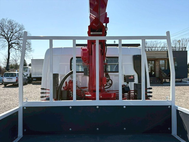 三菱ふそうキャンタークレーン4段小型（2t・3t）[写真06]