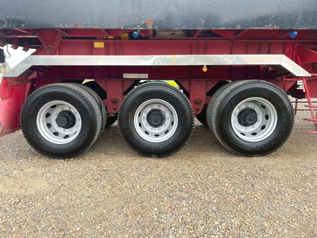 その他のメーカーその他の車種土砂ダンプトレーラー大型（10t）[写真24]