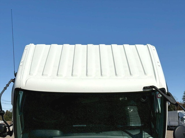 日野レンジャークレーン4段中型（4t）[写真03]