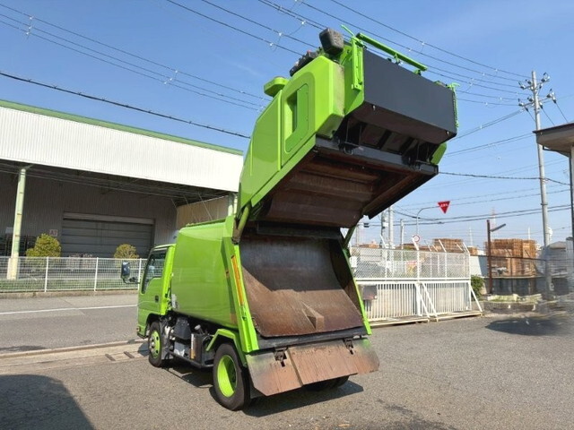 いすゞエルフパッカー車（塵芥車）小型（2t・3t）[写真08]