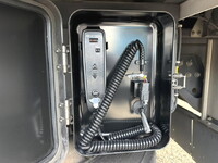 UDトラックスクオンアルミウイング大型（10t）[写真22]