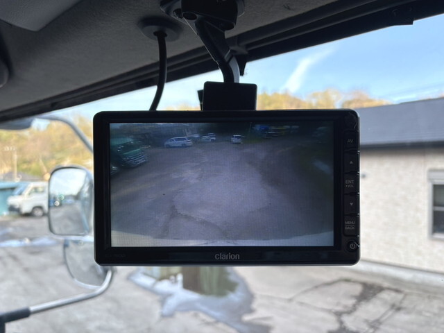 UDトラックスクオンアルミウイング大型（10t）[写真28]