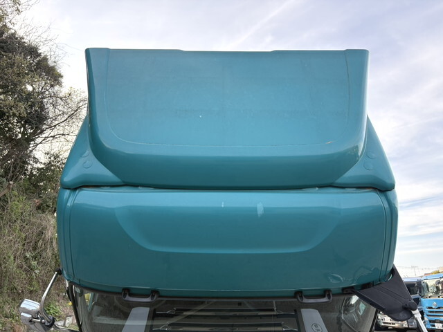 UDトラックスクオンアルミウイング大型（10t）[写真37]