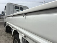 日産アトラス平ボディ小型（2t・3t）[写真17]