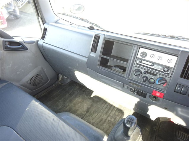 いすゞエルフ散水車小型（2t・3t）[写真21]