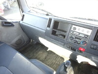 いすゞエルフ散水車小型（2t・3t）[写真22]